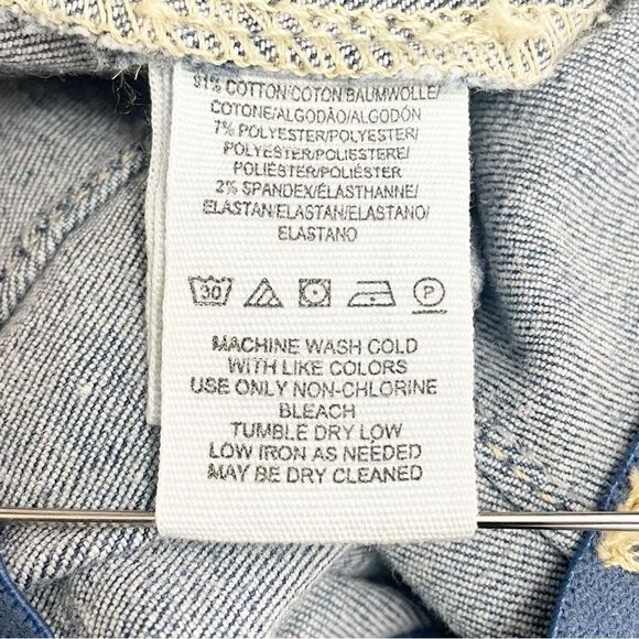 Free People Drapey A Line Pull On Flare Jeans Medium Wash Bellbottoms Size 26 /2 - Picture 9 of 11